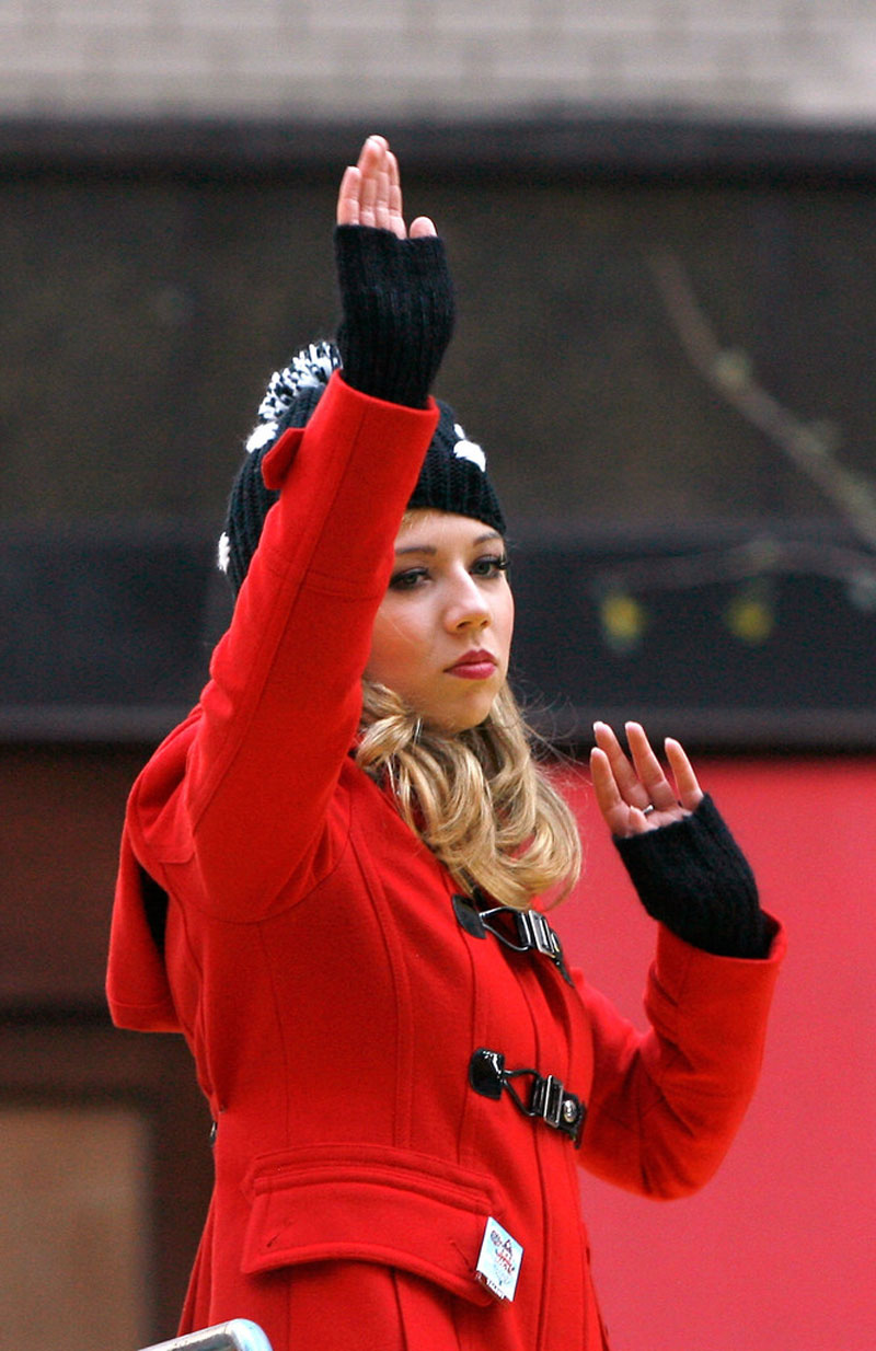 Jwnette McCurdy - 2012 86th Annual Macy’s Thanksgiving Day Parade in New York